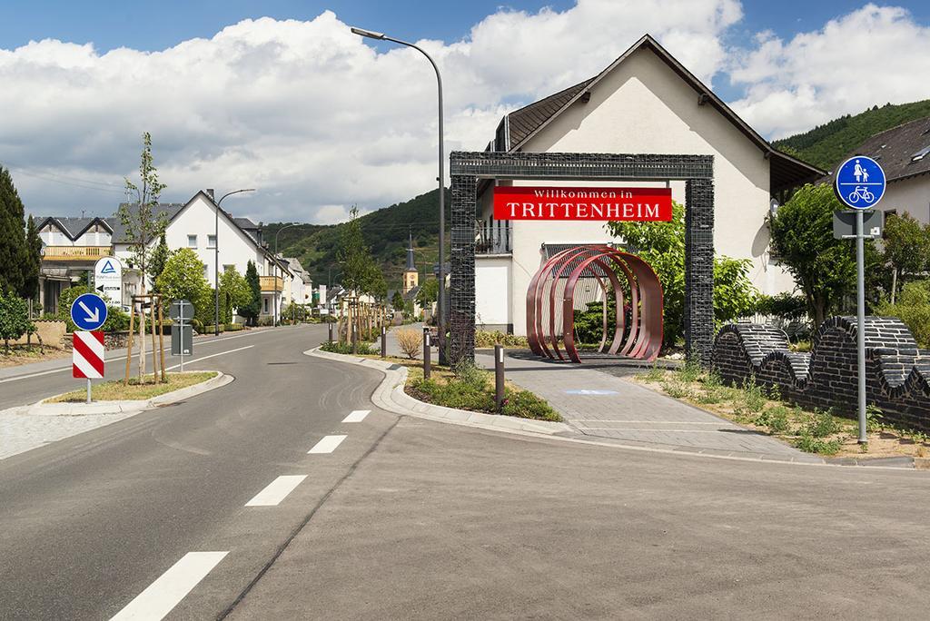 Weingut & Gaestehaus Edwin Hoffmann Apartment Trittenheim Exterior photo